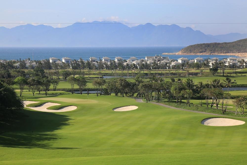 Melia Vinpearl Cam Ranh Beach Resort מראה חיצוני תמונה