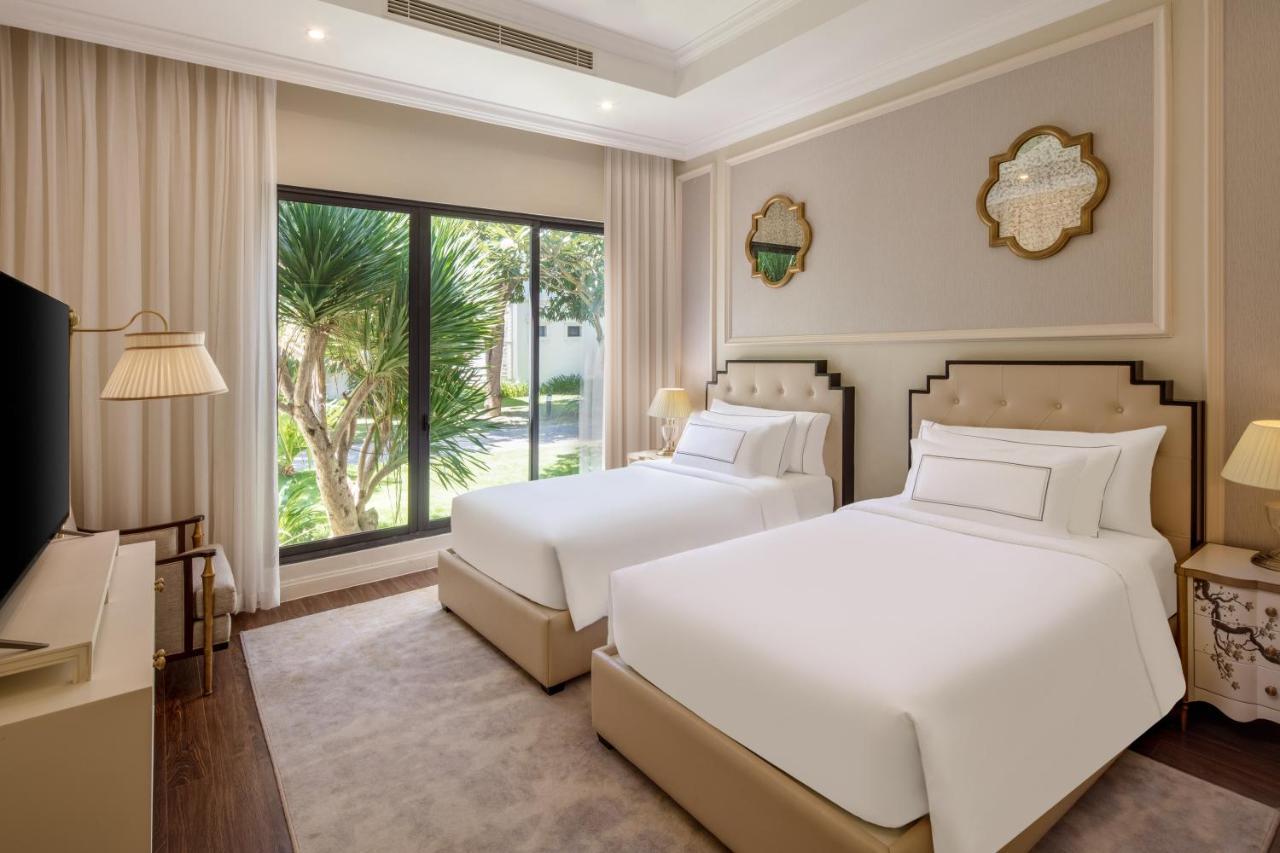Melia Vinpearl Cam Ranh Beach Resort מראה חיצוני תמונה