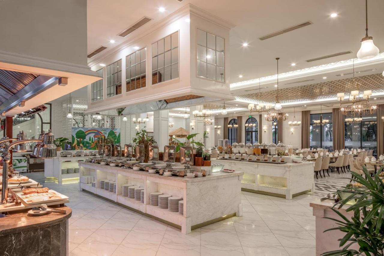 Melia Vinpearl Cam Ranh Beach Resort מראה חיצוני תמונה