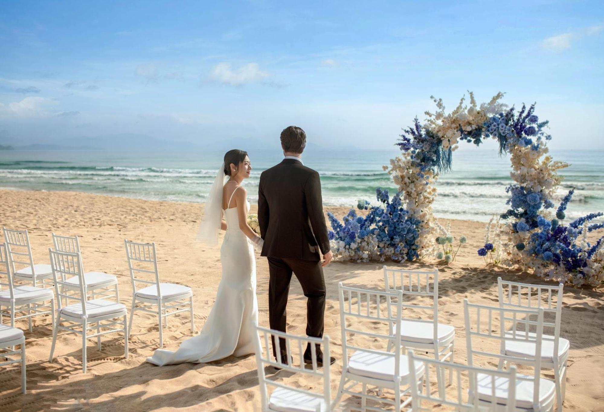 Melia Vinpearl Cam Ranh Beach Resort מראה חיצוני תמונה