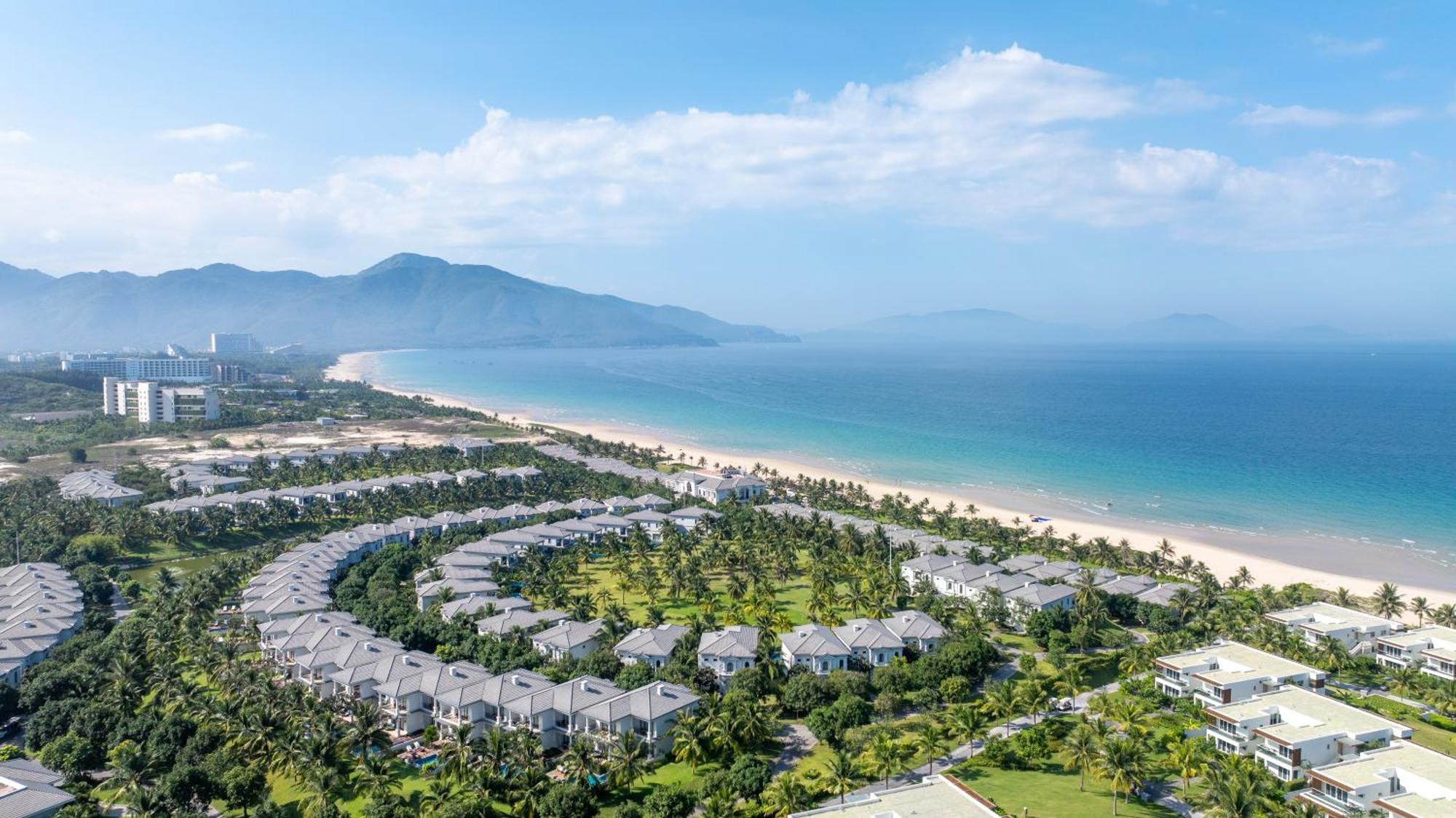 Melia Vinpearl Cam Ranh Beach Resort מראה חיצוני תמונה